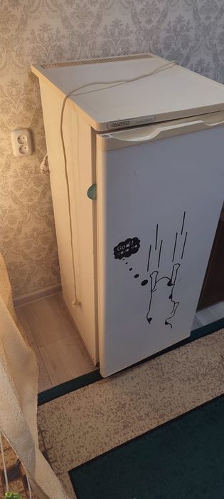 Продам холодильник