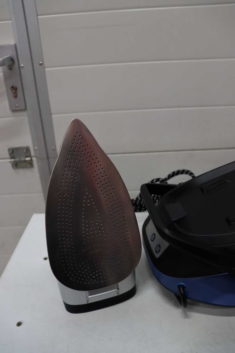 Rowenta VR8325 Турбо пара ютия, 2600W, 350 г/мин парен удар, 1,7л