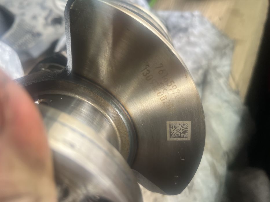 Колянов вал BMW  N63B44B/ S63