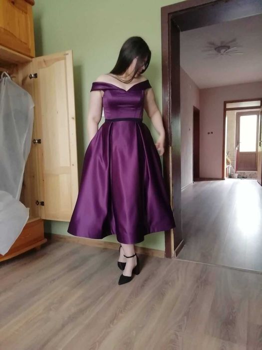 Официална рокля в отлично състояние