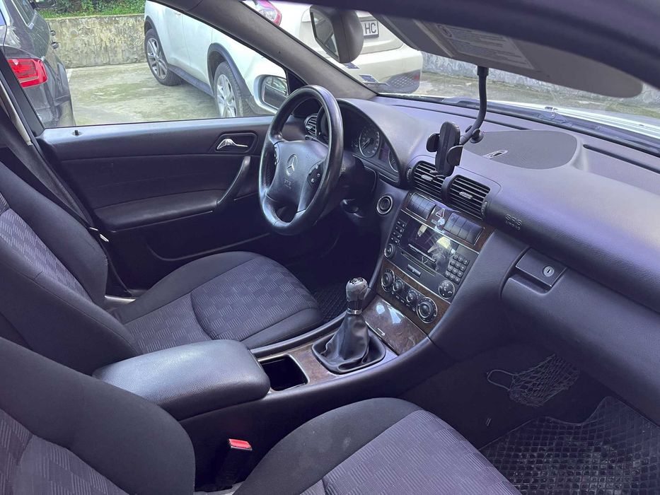 Mercedes-Benz C 220 2.2 CDI