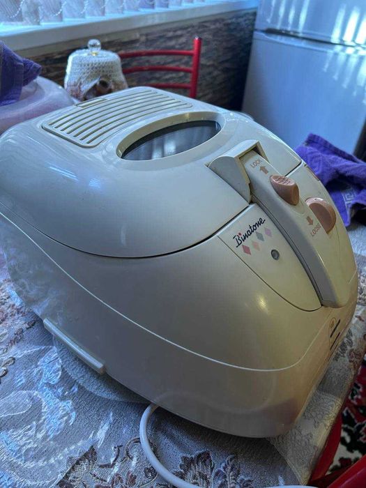 Фритюрница Binatone DF-300