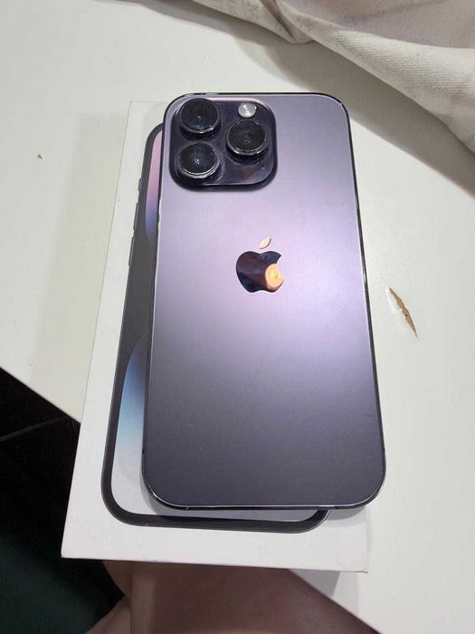 IPhone 14 pro в отличном состоянии