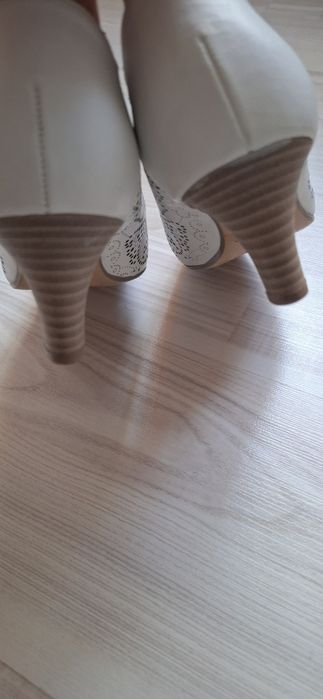 Pantofi piele dantelată GABOR