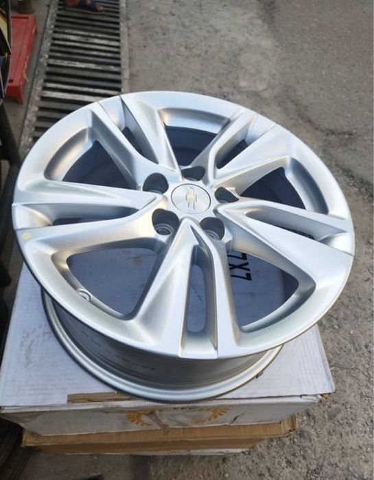 R16 yangi diska inomarkalaga