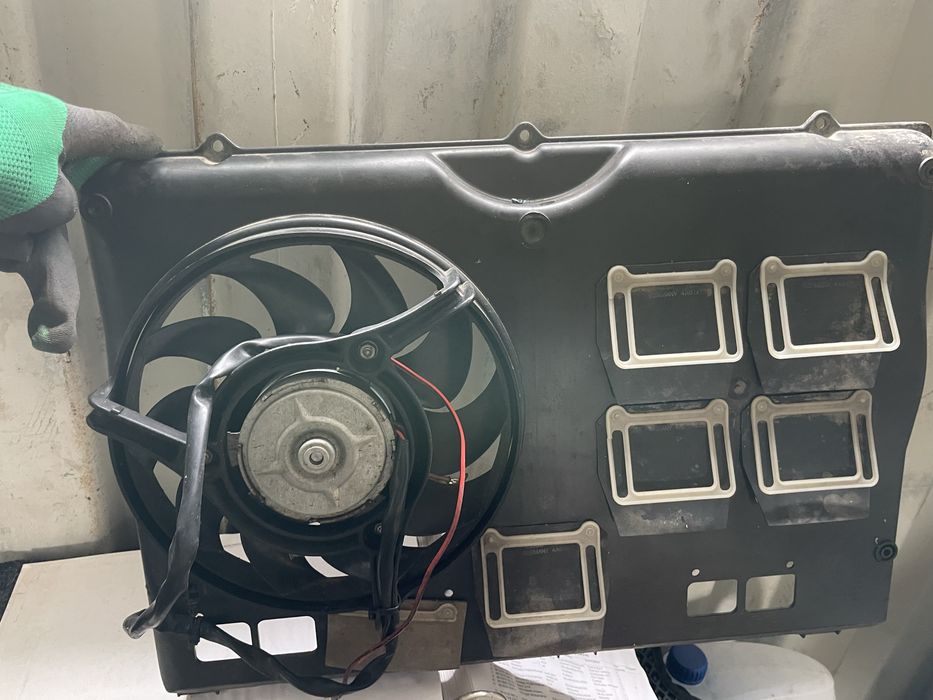 Вентилятор охлаждения , ауди 100 с4, А6