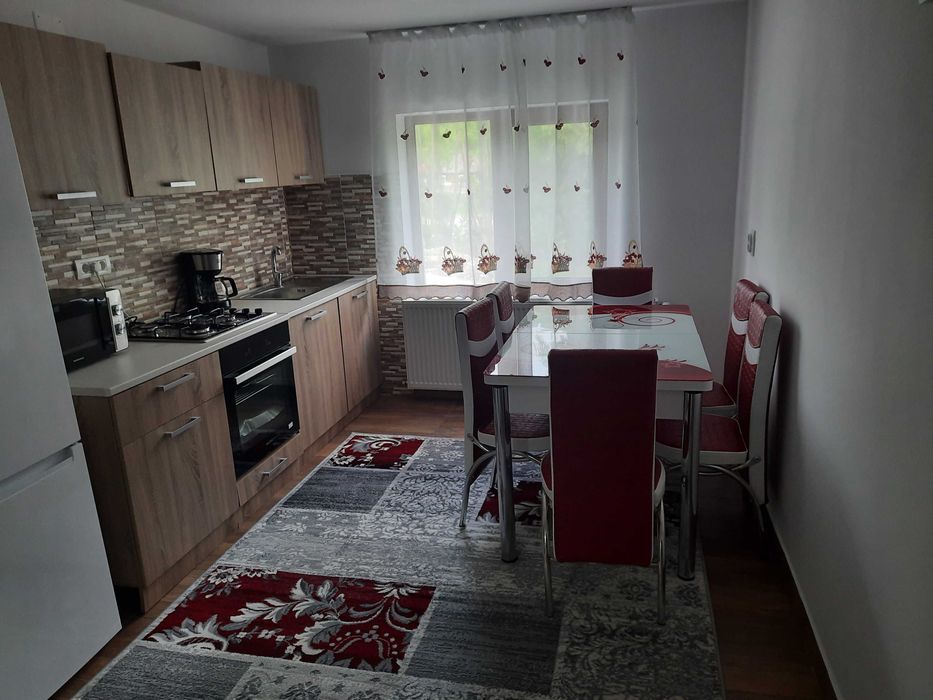 Cazare Casa Poiana Largului