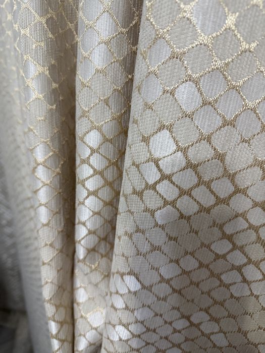 Срочно продам новые шторы!