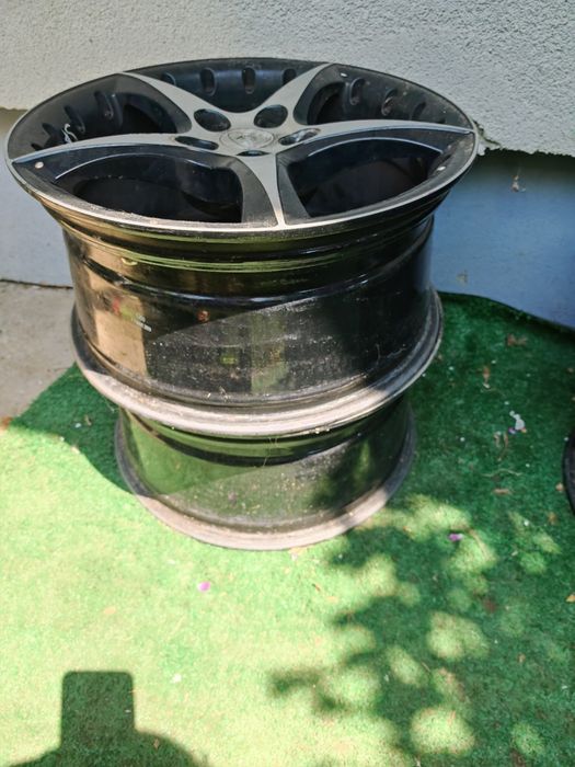 Vand jante  Opel Insignia 5*120 R17
Jantele sunt in stare foarte