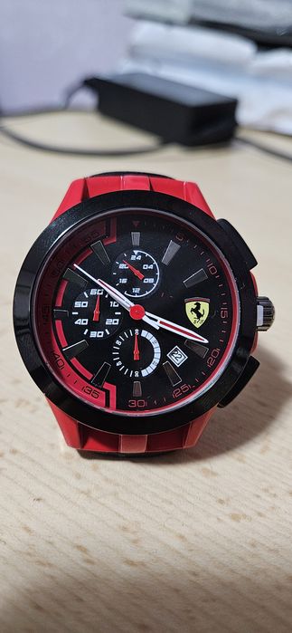 Vand ceas bărbătesc Scuderia Ferrari.