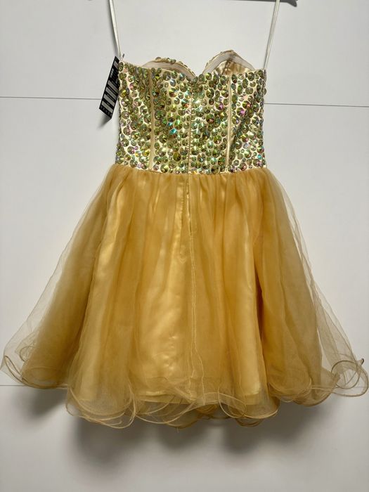 Нова рокля с камъни Swarowski С размер