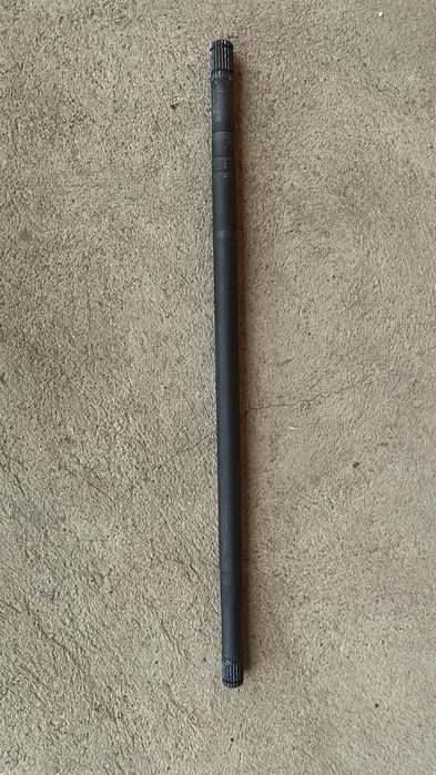 Продам тонкий вал привода передних колес Гранта