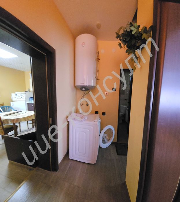 Реновирана тухлена къща в с. Първомайци