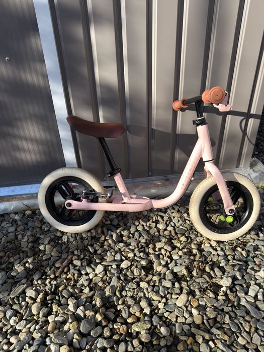 Set bicicleta plus casca pentru copii btwin