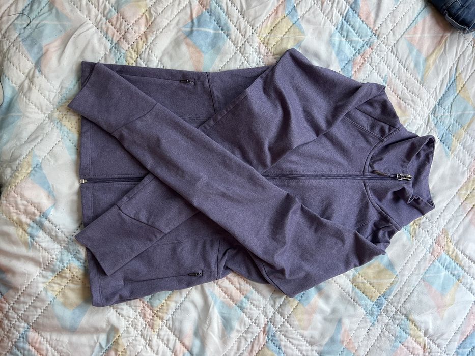 Спортно гонище за фитнес с тюл на гърба