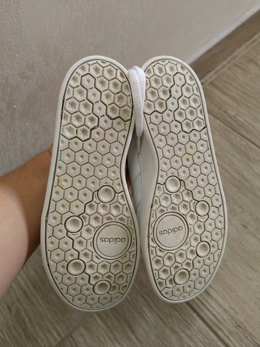 Дамски кецове Adidas