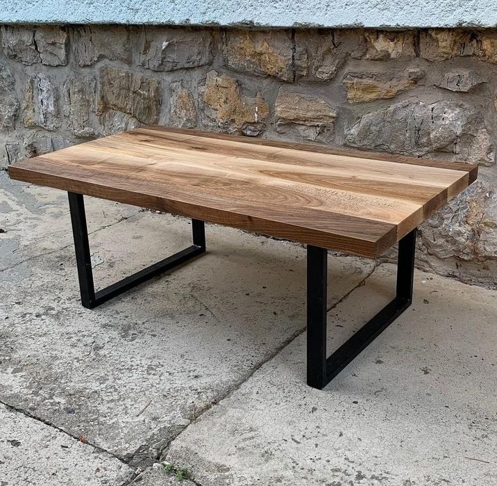 Холна маса от масив орех различни модели