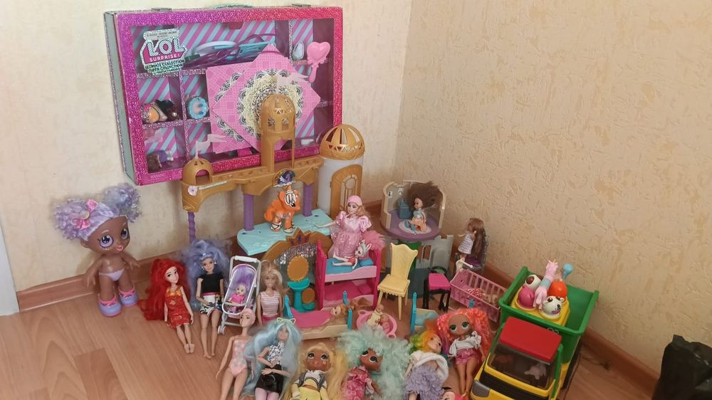 Игрушки цена за всё 5000