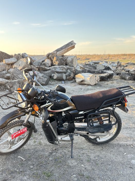 Продам мотоцикл yaqi 200