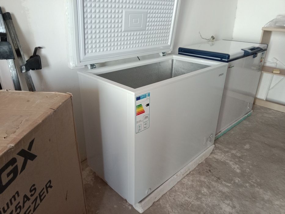 Срочно продам  Морозильники.