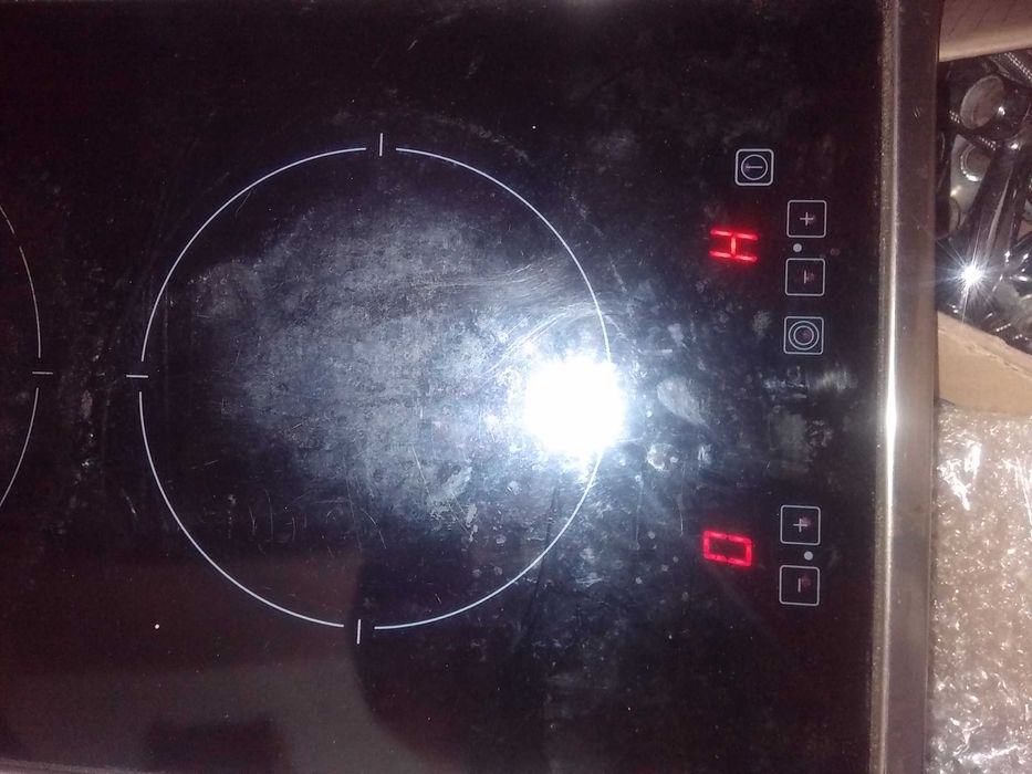 Стъклокерамиичен плот- двоен