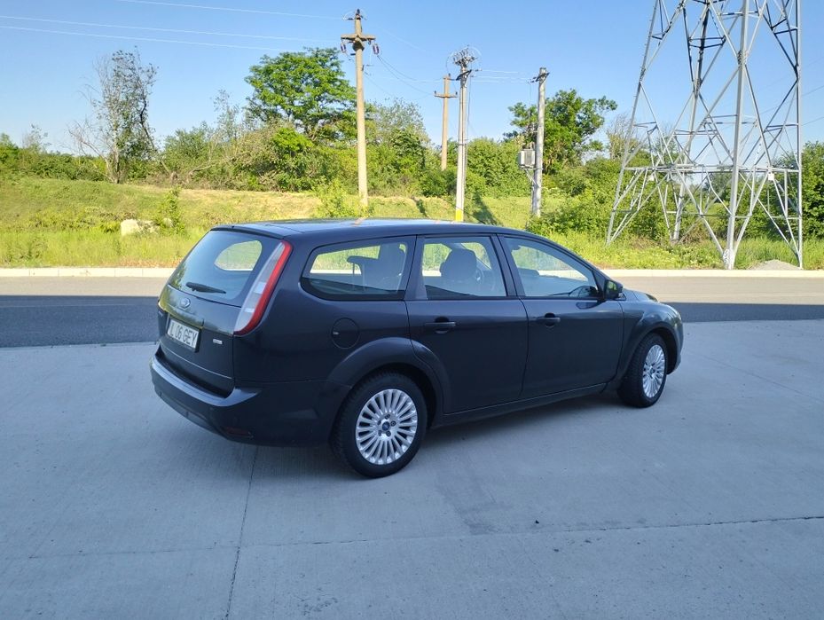 FORD Focus 2010 — imagine 4