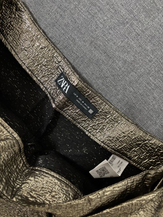 Zara златна пола-панталон, размер М