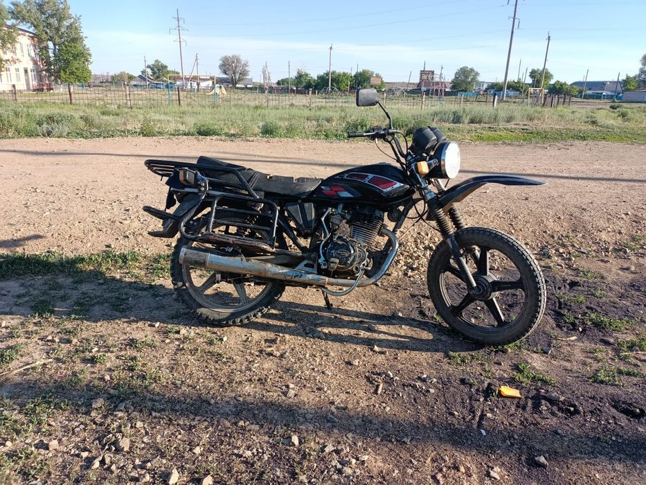 Продам мотоцикл 200куб