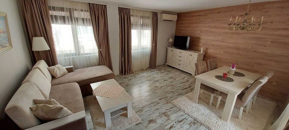 Дава се под наем Двустаен апартамент в Варна, Базар Левски - 76 кв.м за 548.25 € - Снимка #1