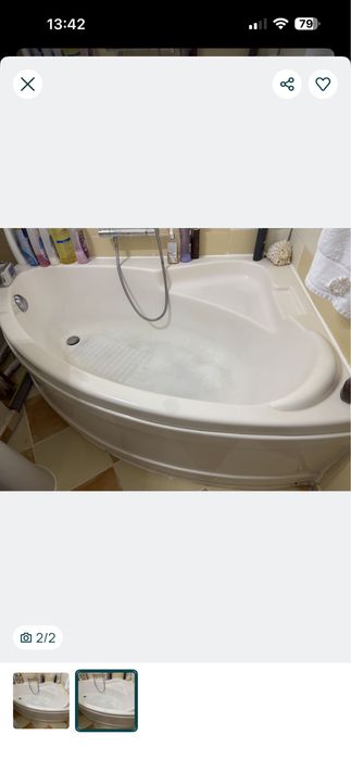 Cada pe colț dreapta