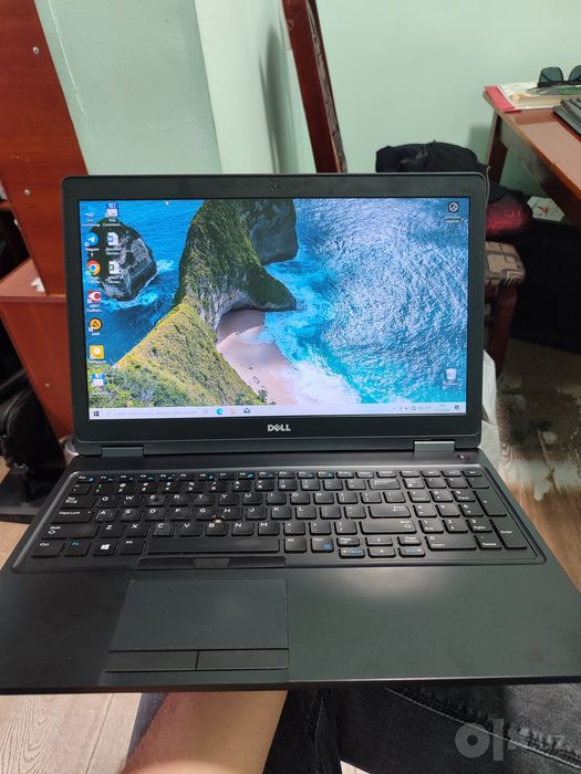 Dell latitude 5590