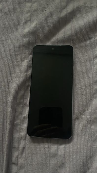 Продам телефон Realme C71