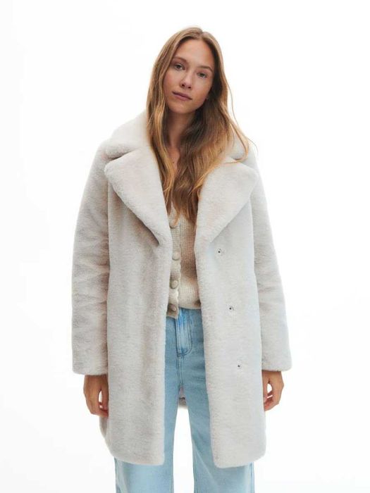 Дамско палто Reserved