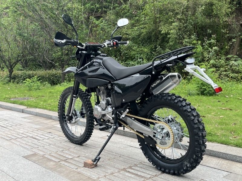 Эндуро Мотоцикл Besuda 250 Zonsen. Штанговый матор
