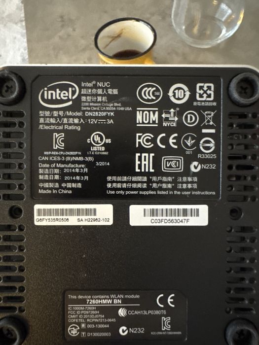 Mini PC Intel NUC DN2820FYK