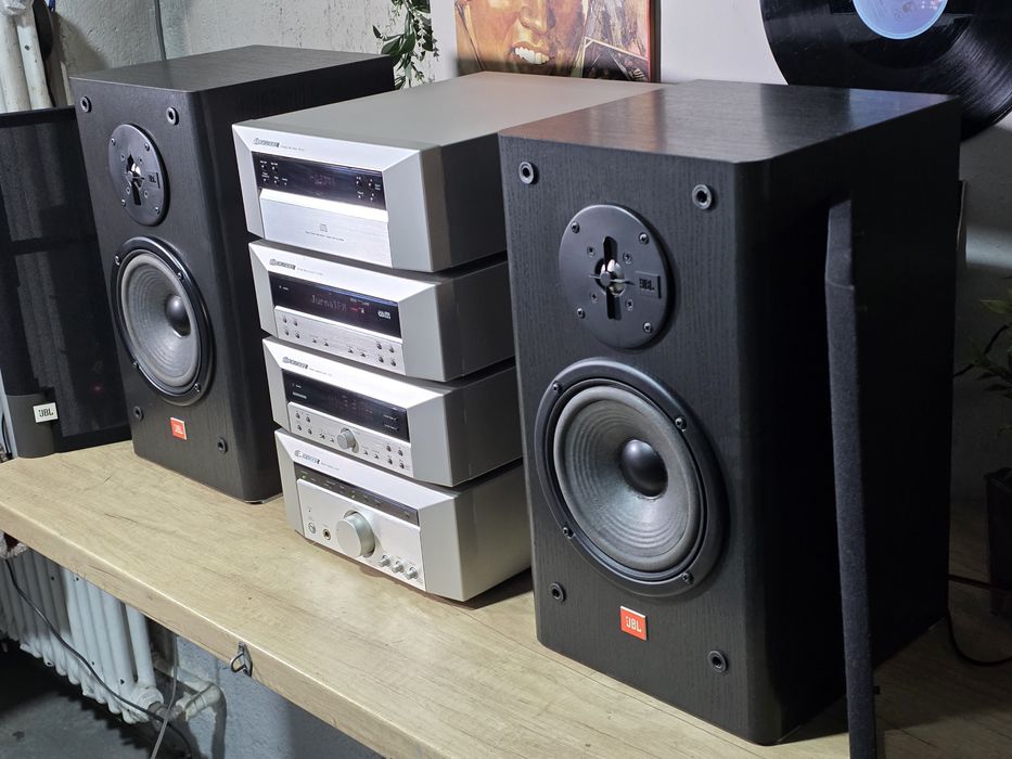 Linie audio PIONEER C5, boxe JBL LX-300 MK2, hifi stereo