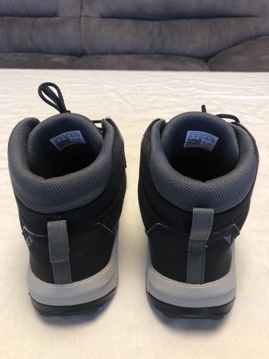Adidas Terrex AX 4 R mid
