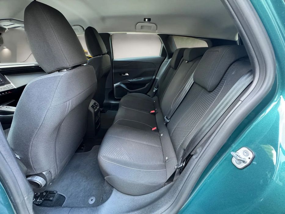 Peugeot 308 Allure,Full Led,Padele,Cockpit,Lane/Front Assist,Garantie 1An,Rate