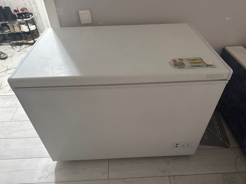 Корпус морозильника