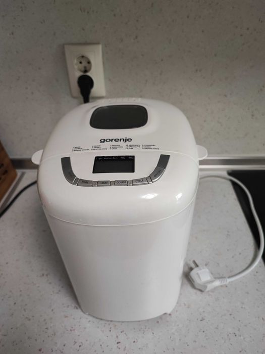 Хлебопекарна GORENJE BM910WII