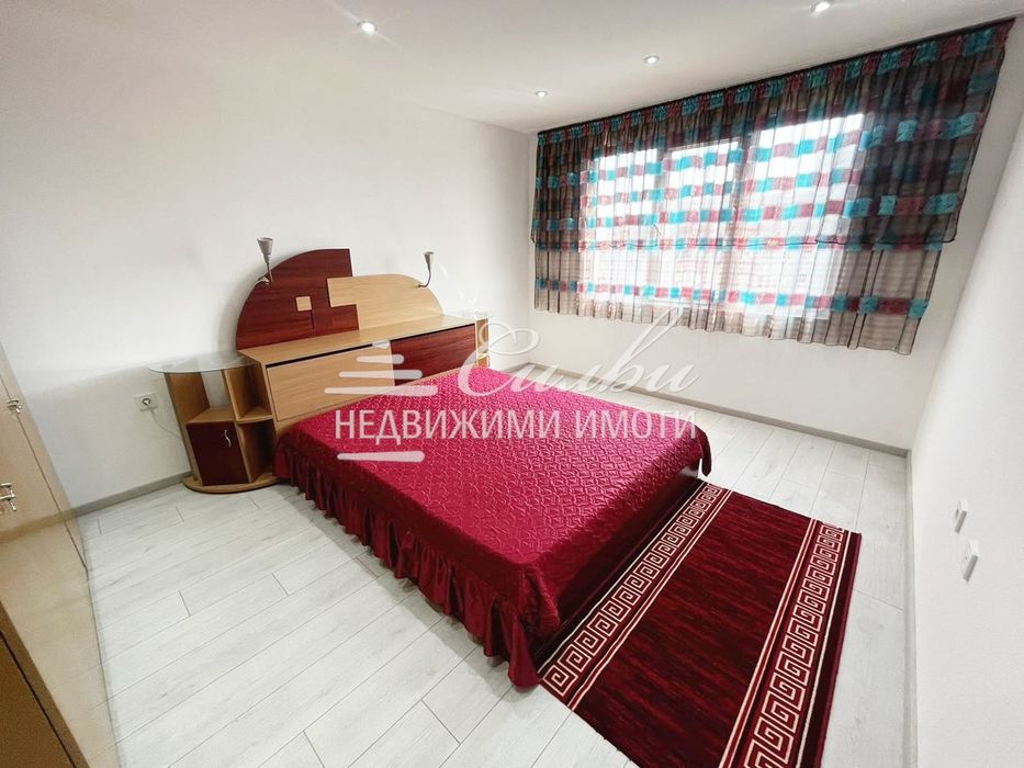 Дава се под наем Двустаен апартамент в Шумен, Пазара - 59 кв.м за 306 € - Снимка #3