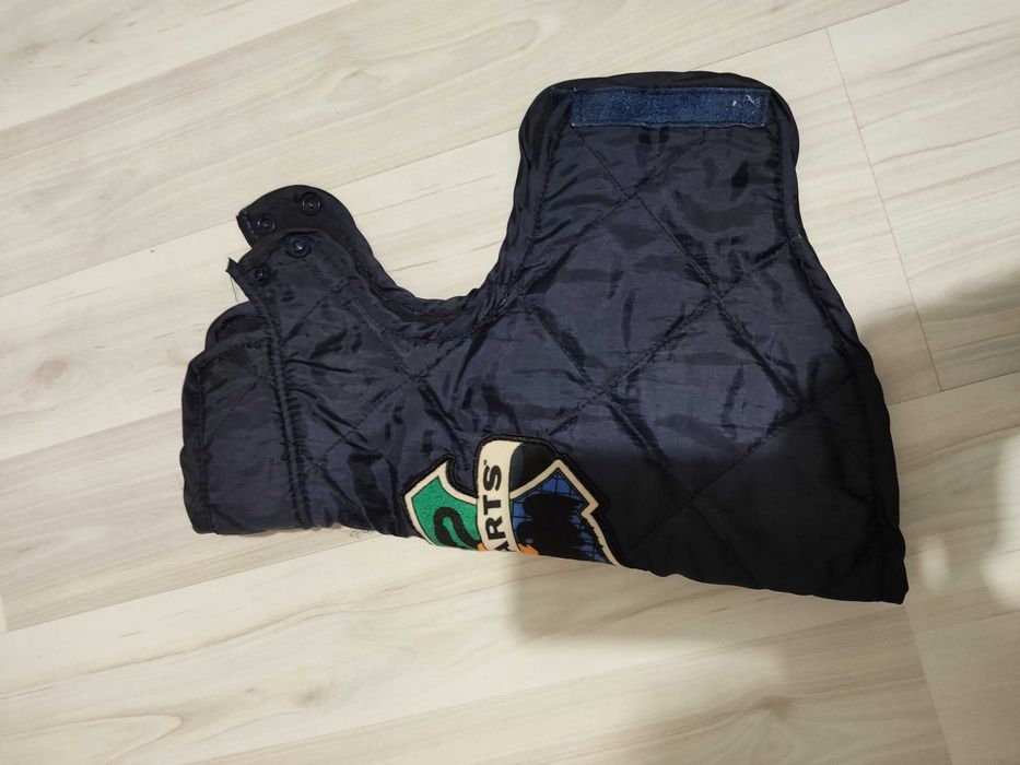 Hainuta cățel talie mica