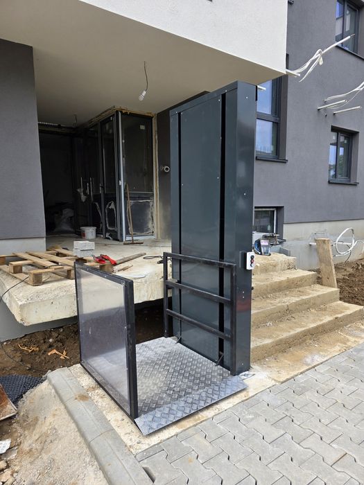 Товарни и Инвалидни платформи