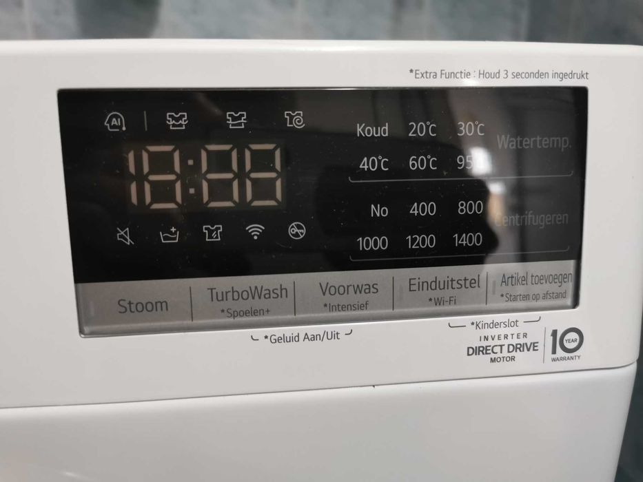 Пералня с Пара LG ThinQ DirectDrive 8кг/1400об. мин / WiFi / 60х85х56