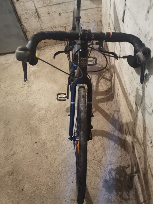 Vând bicicletă gravel kona rove al