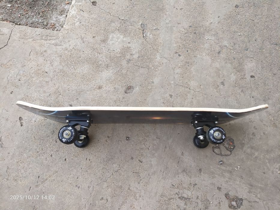 Продам скейтборд