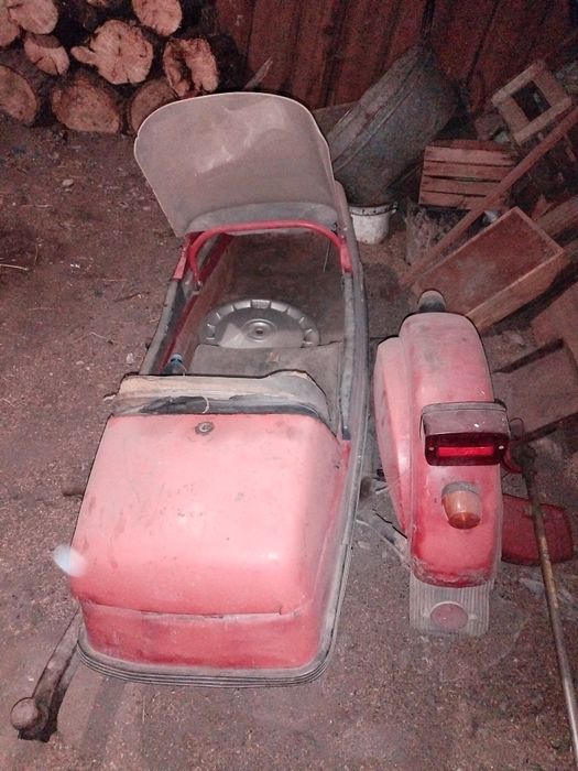 Продам коляску на иж Юпитер .