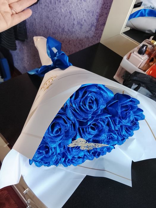 Цветы ручной изделия