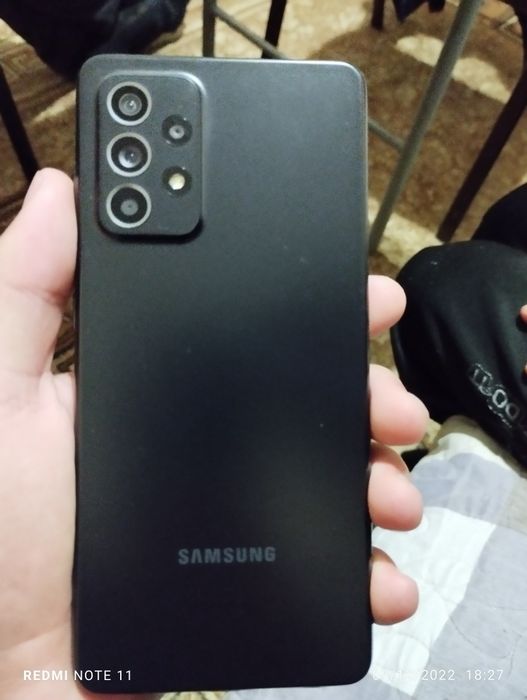 Samsung A52 zaryadchik va karobka dokument bor. Ideal holatda