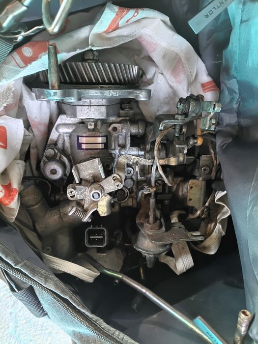 Апаратура двух дверныи Mitsubishi Padjera